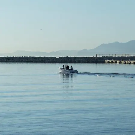 아파트 Primera Linea De Playa, Tu Hogar Lejos De Casa Playa de Gandia